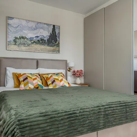 Apartamento Stunning | Skyline | Palace Of Culture View
