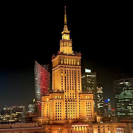 Stunning | Skyline | Palace Of Culture View Varsóvia